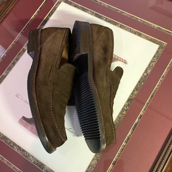 ❤️❤️To Boot of New York’s Brown suede Penny loafers in size 8. main image 11